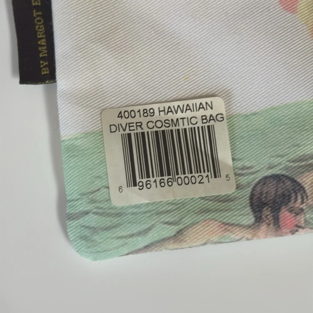 Margot Elena Toryomilk/ Hawaiian Diver Cosmetic Bag